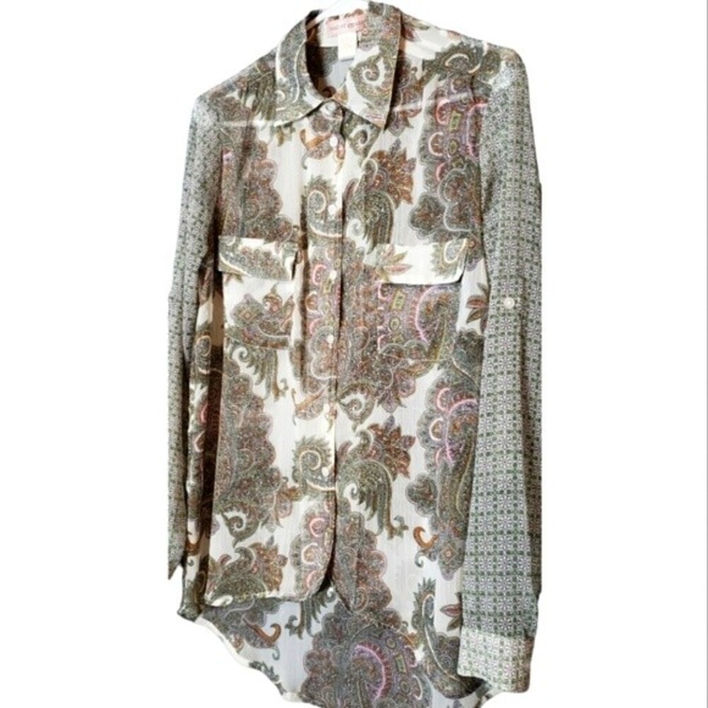 Band of Gypsies Sheer high/low Floral Button down Size M